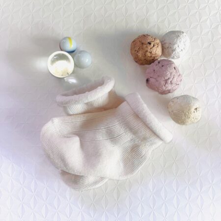 pöndöri babazokni – karlalina csomaghoz kiegészítő kavics szürke